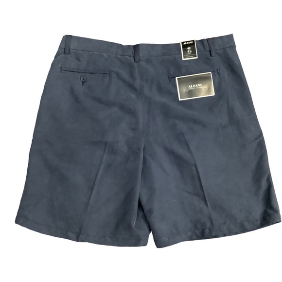 Men's ALFANI Golf 40 XL Khakis Chino Pleated Shorts Navy Blue Side Elastic NWT - Picture 4 of 10